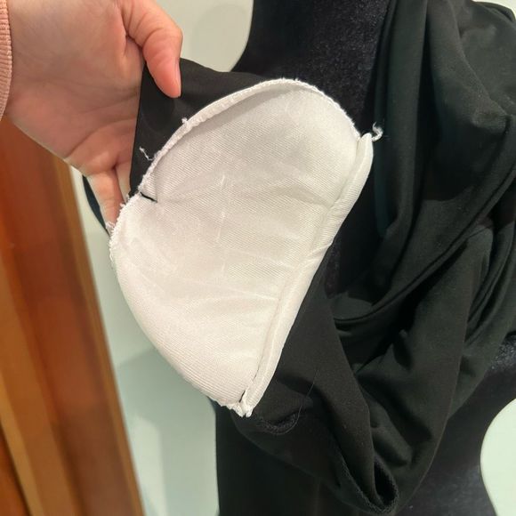 Large Offshoulder Black Dress - Picture 6 of 8